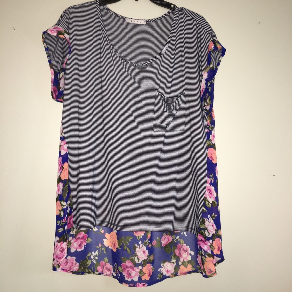 Flowy, mixed-print top